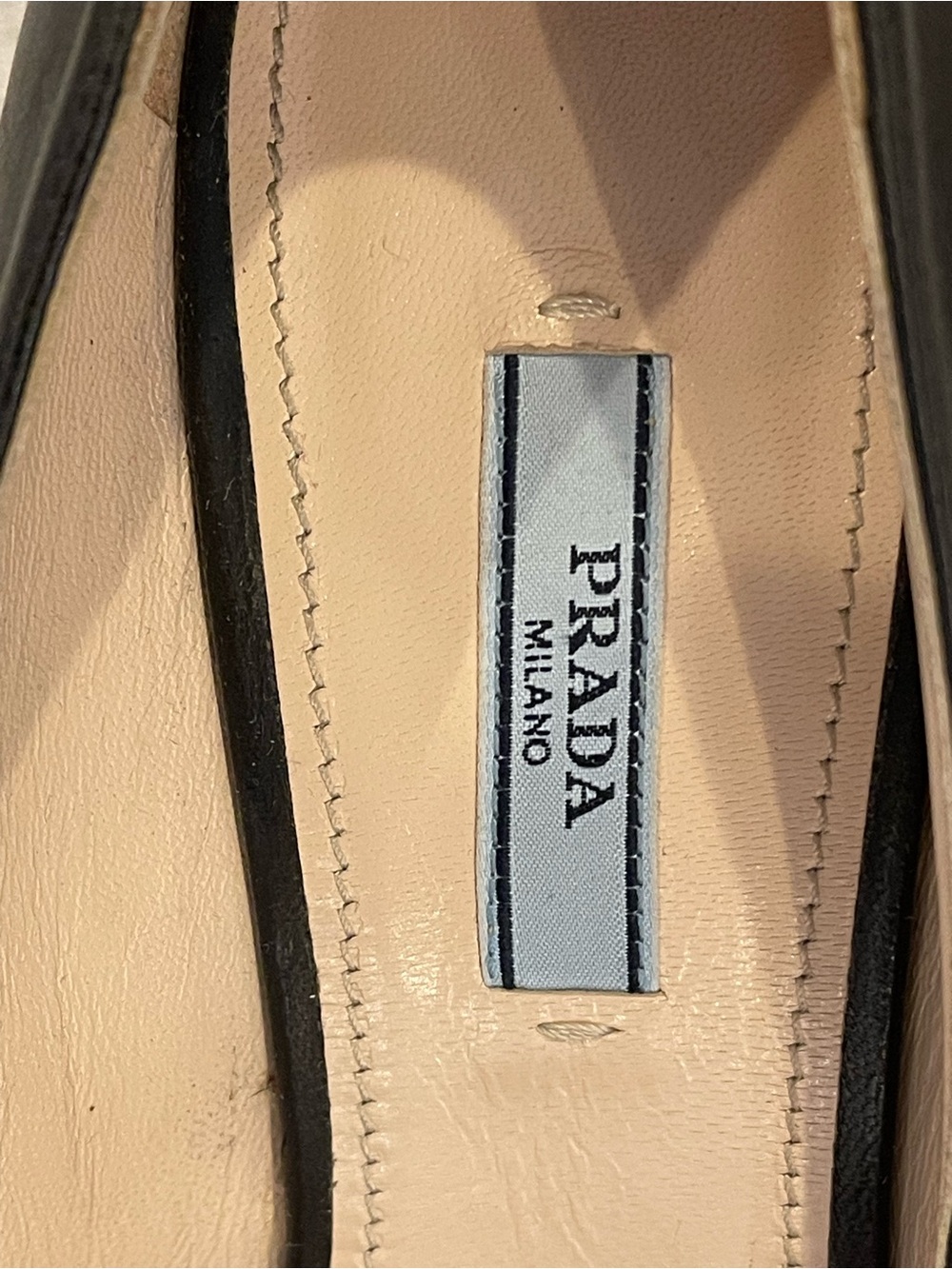 Prada black leather almond toe heels size 40 patent platform and heels luxury - Picture 9 of 11
